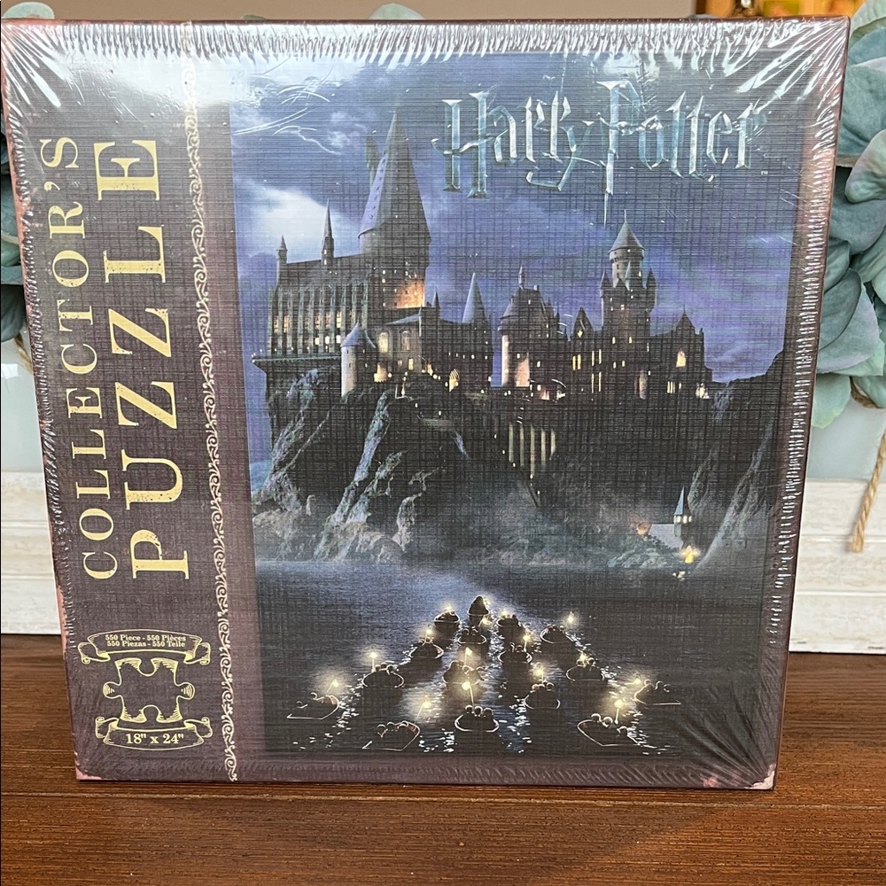 NWT Harry Potter Hogwarts Night Puzzle - Black and Blue
